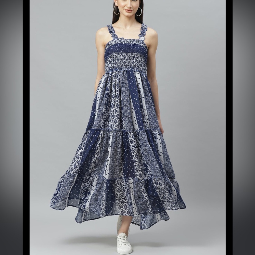 Ellen Weaver Tiered Skirt Bandana Print Dress Sz M